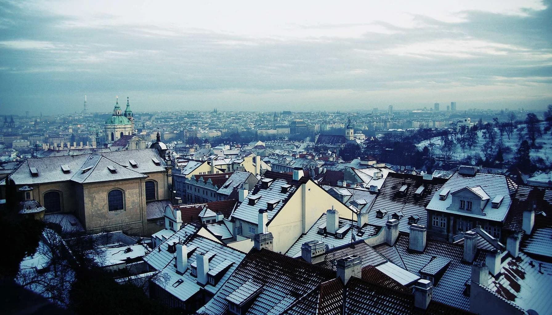 Buy-to-Let Tax Guide 2026: Section 24, CGT & Allowable Expenses