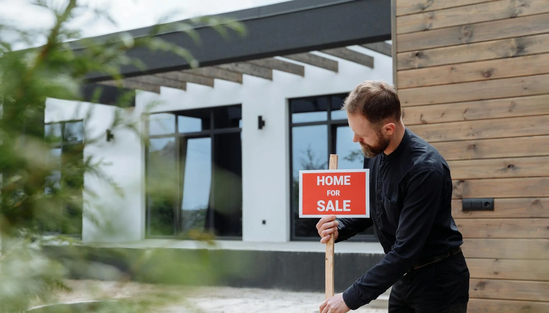 UK buy to let mortgage article image for Buy-to-Let Arrears Drop in Q1 2026 Key Insights
