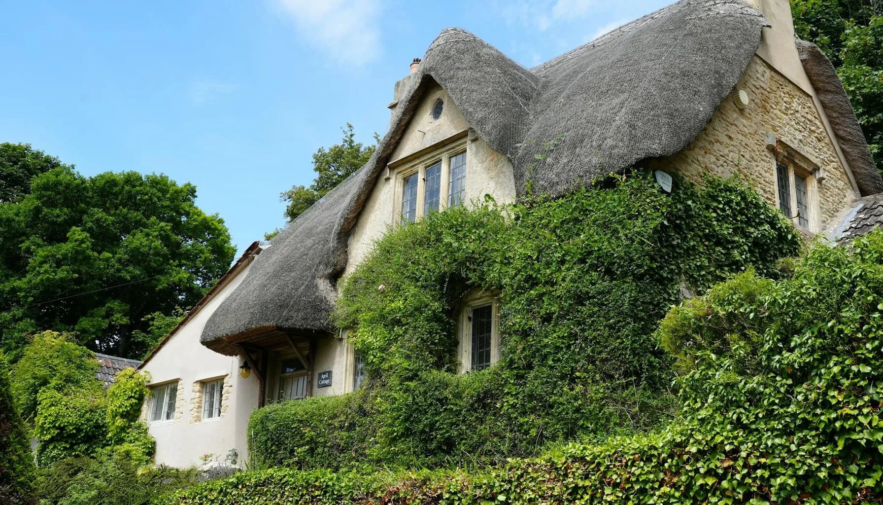 UK holiday let mortgage article image for Holiday Let Mortgages Complete Guide to Short-Term Rental Finance