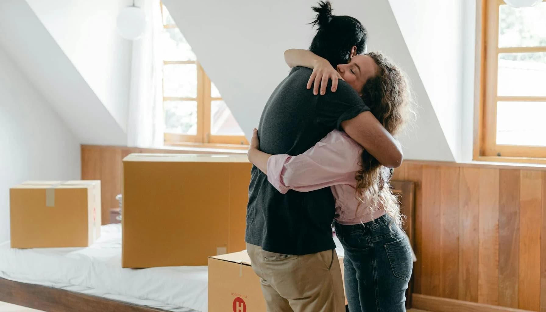 UK first time buyer mortgage article image for Lloyds Launches £5 000 Deposit Mortgage for First-Time Buyers