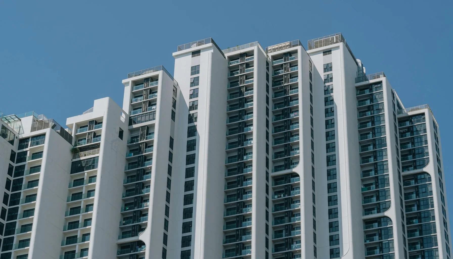 UK mixed use mortgage article image for Mixed Use Mortgages Complete Guide to Multi-Purpose Property Finance