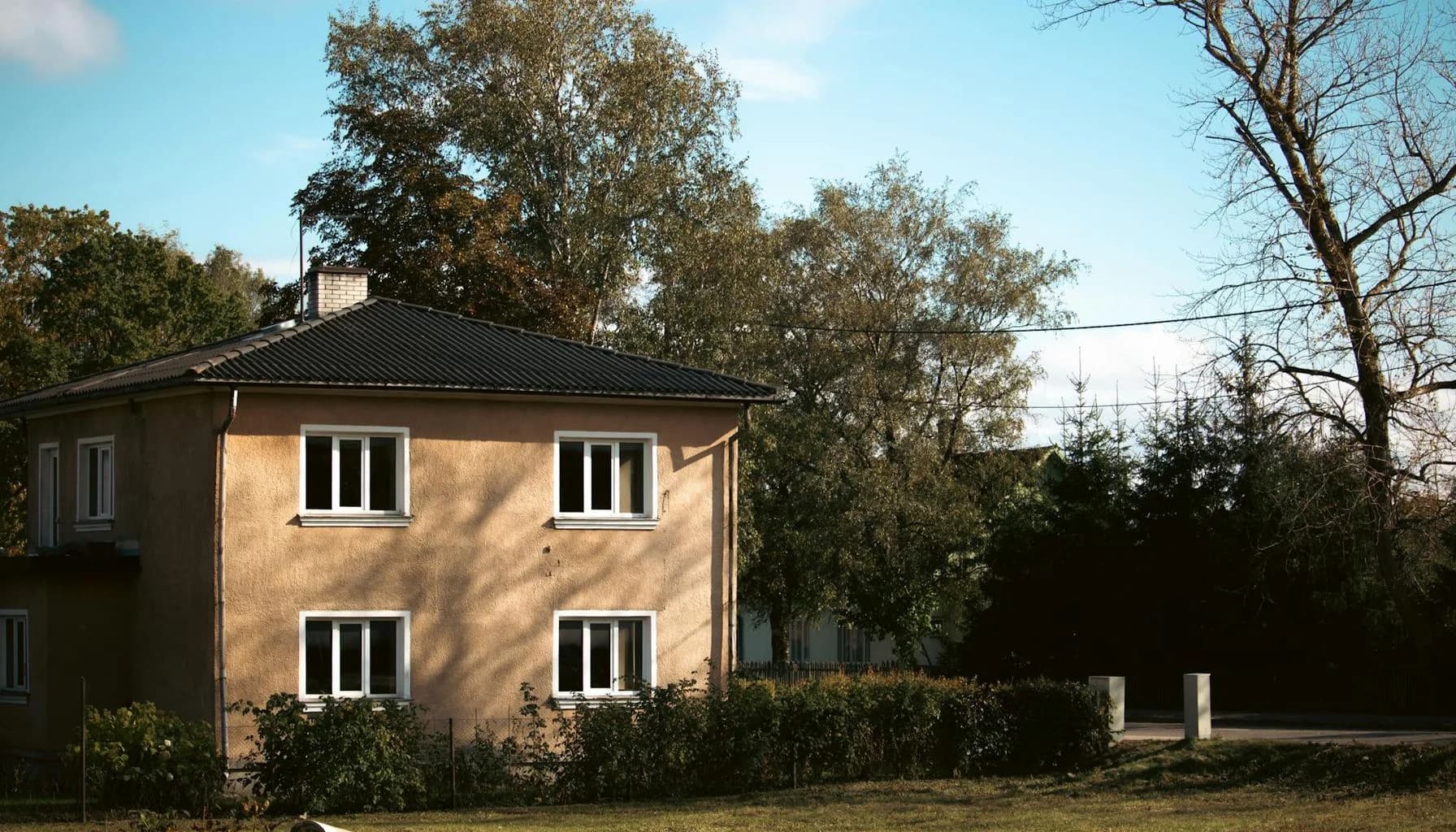 UK residential mortgage article image for Mortgage Rates Are Falling What Borrowers Should Know