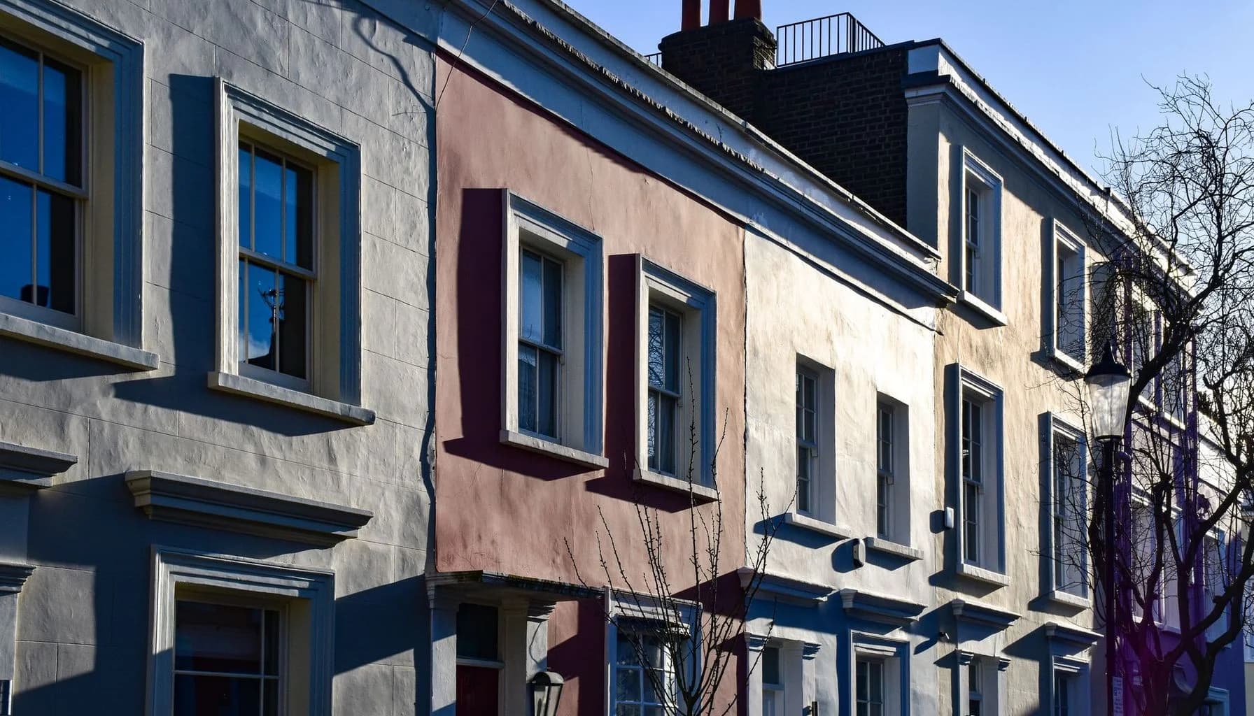 UK residential mortgage article image for London House Prices Decline Affecting Buyers and Investors
