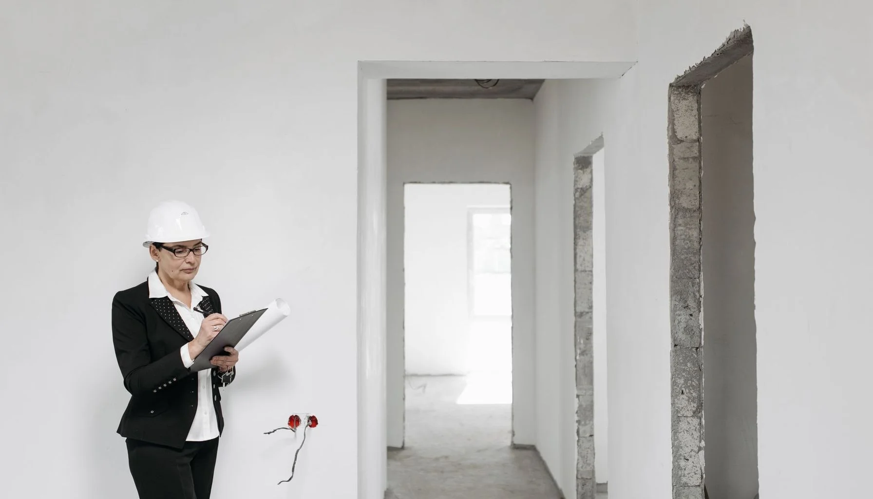 UK bridging mortgage article image for Developers Lose £1m by Not Comparing Bridging Finance Options