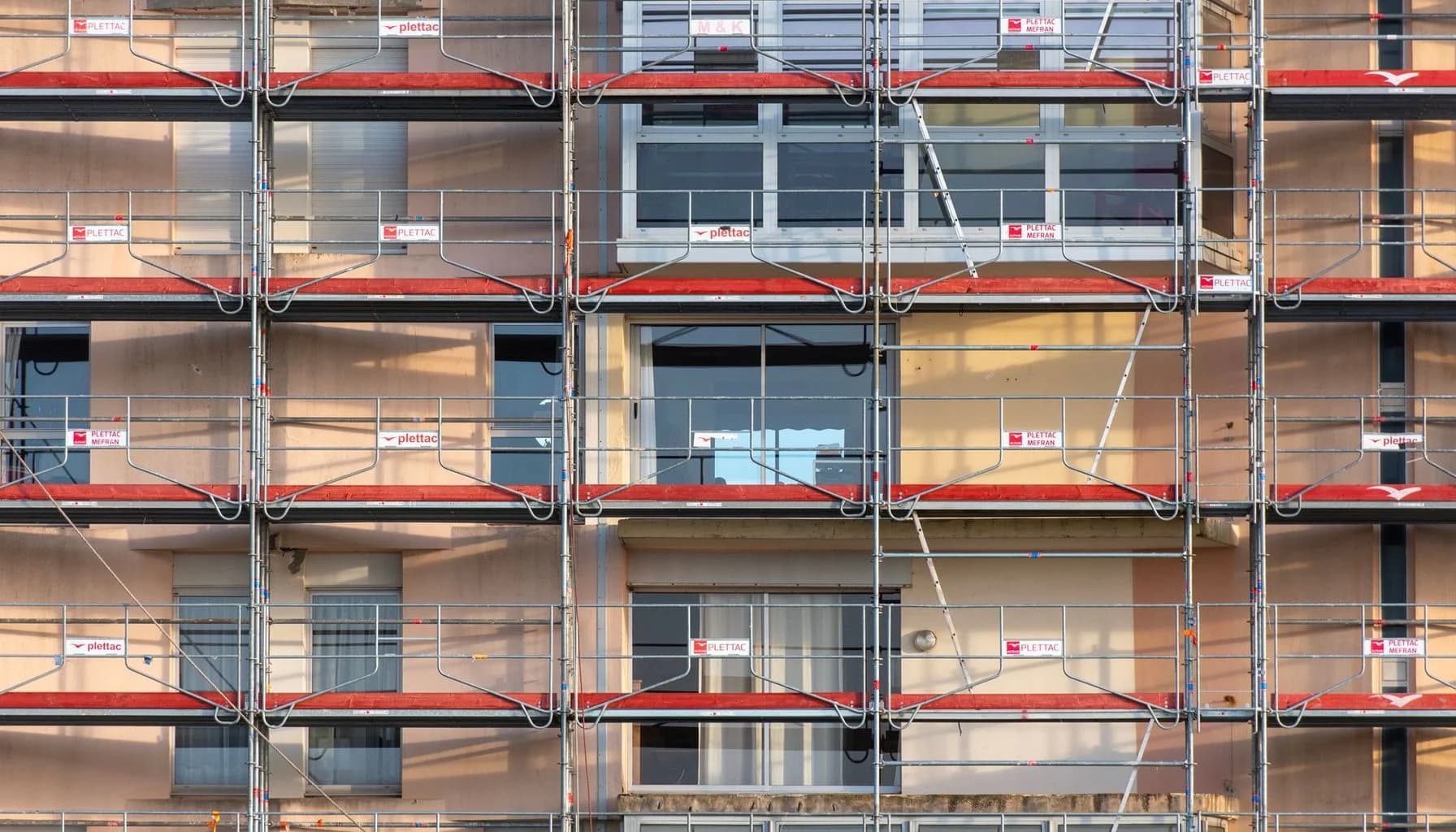 UK bridging mortgage article image for Developers Risk £1m by Not Comparing Bridging Finance Lenders