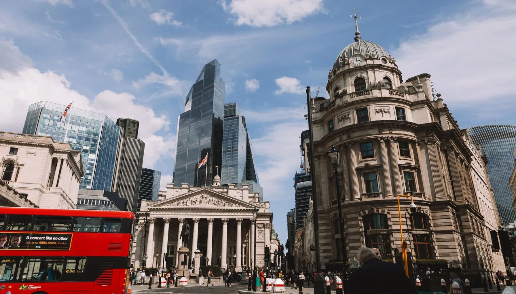 UK commercial mortgage article image for Metro Bank s Specialist Mortgage Lending in the Market