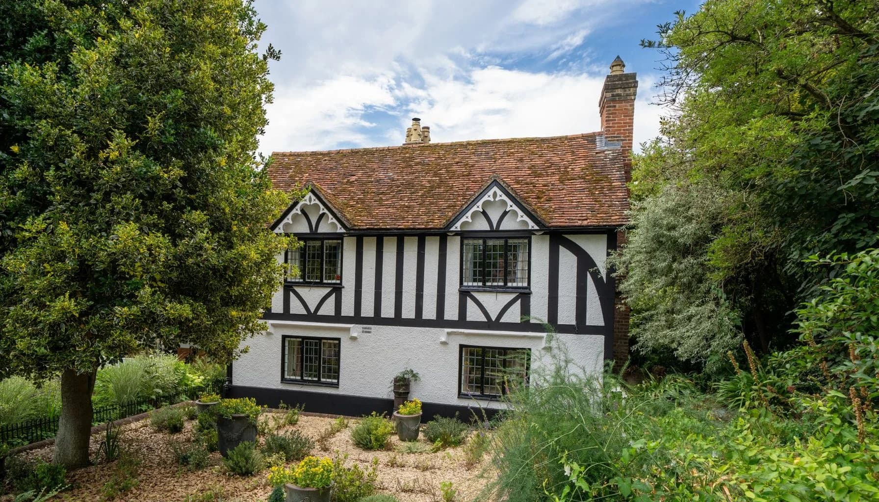 UK buy to let mortgage article image for Remortgaging Landlords Boost Buy-to-Let Activity