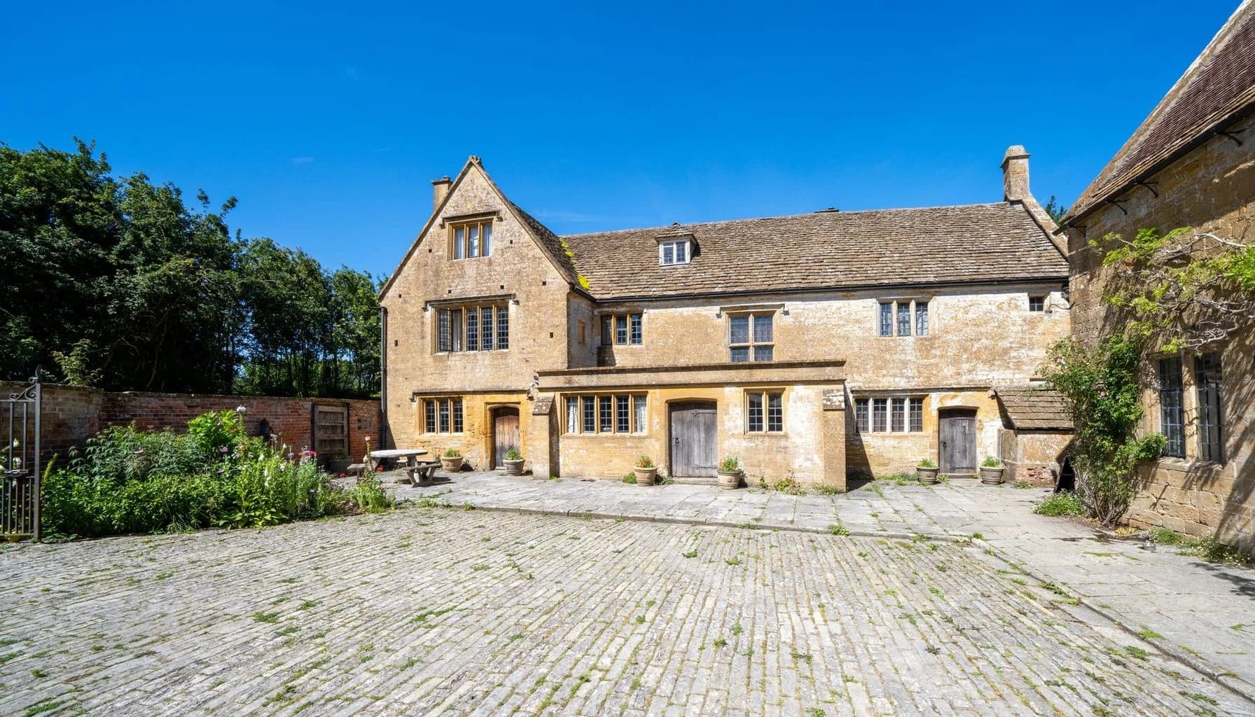 UK buy to let mortgage article image for Unlocking Below-Market Buy-to-Let Opportunities
