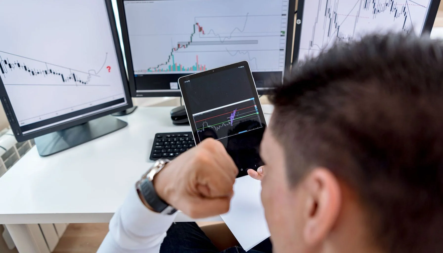 UK mortgage rates article image for Buyer Confidence Declines Amid Rising Mortgage Rates