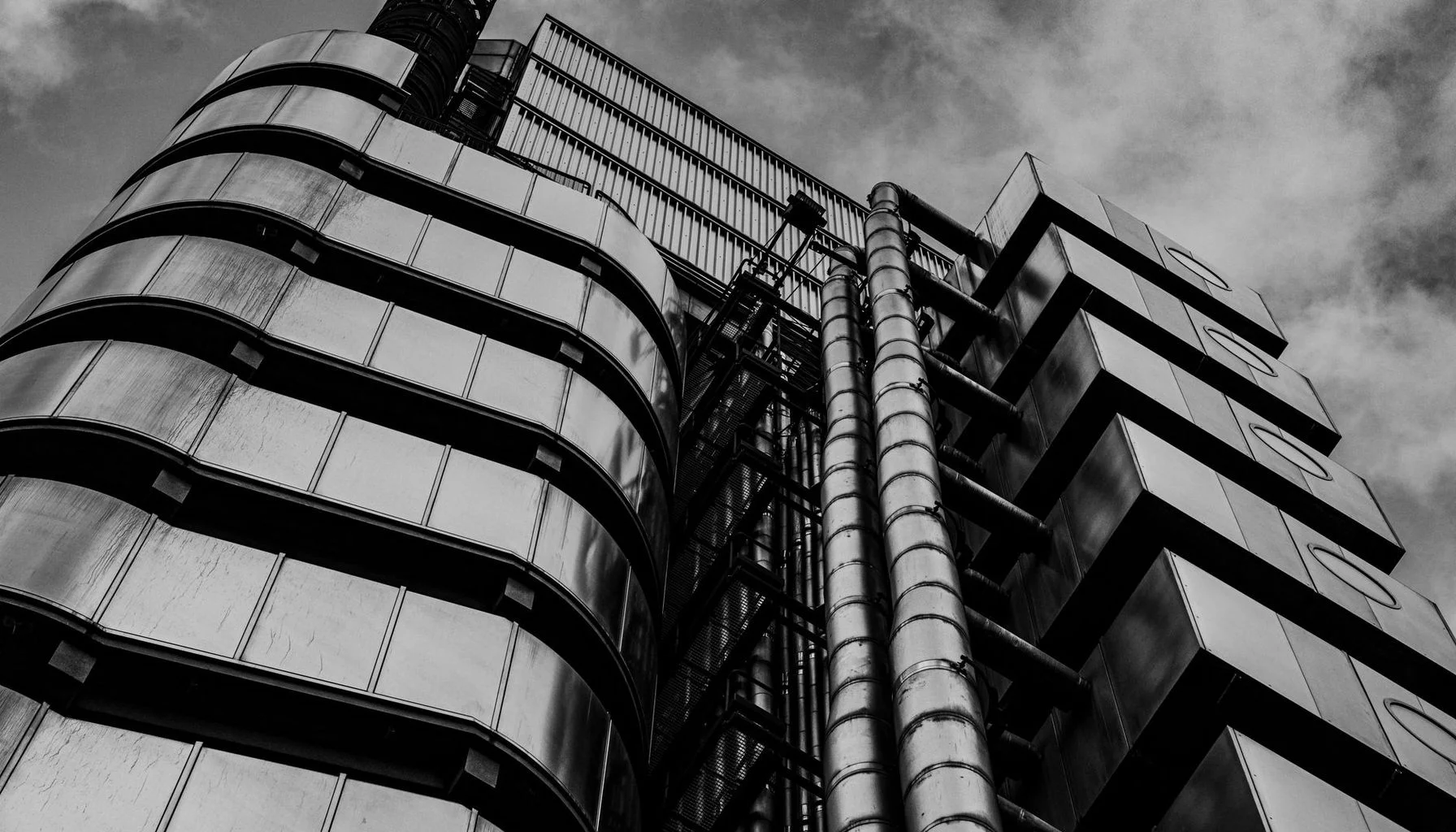 UK mortgage rates article image for Halifax Launches Club Lloyds Mortgage Discounts for Brokers