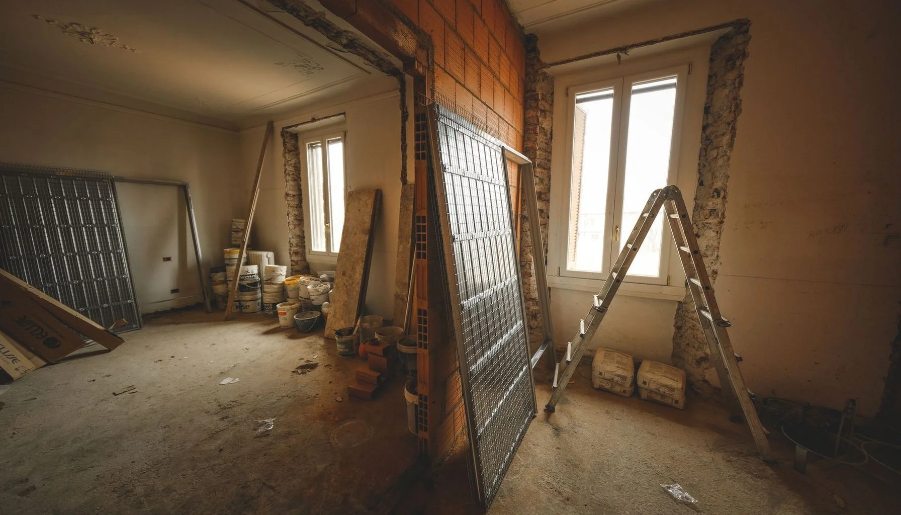 UK bridging mortgage article image for Somo Provides Second Charge Bridge to Assist Landlords